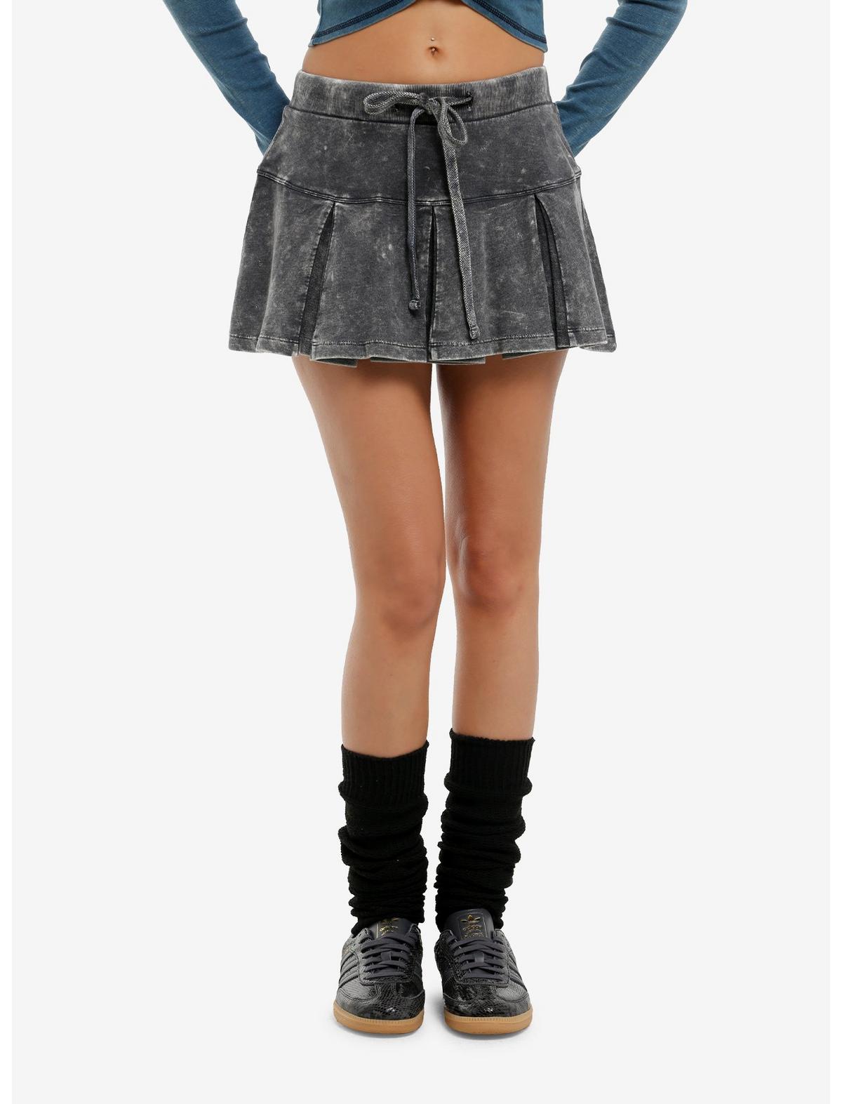Grey Wash Knit Mini Skirt - US 1440
