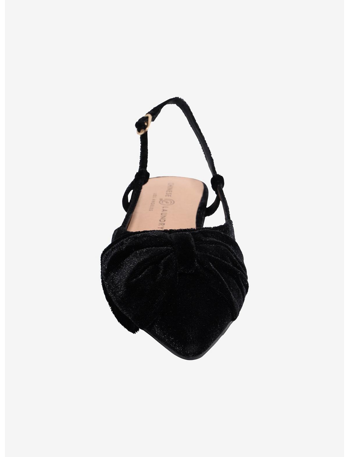 Chinese Laundry Black Velvet Harmony Flats - US 1668