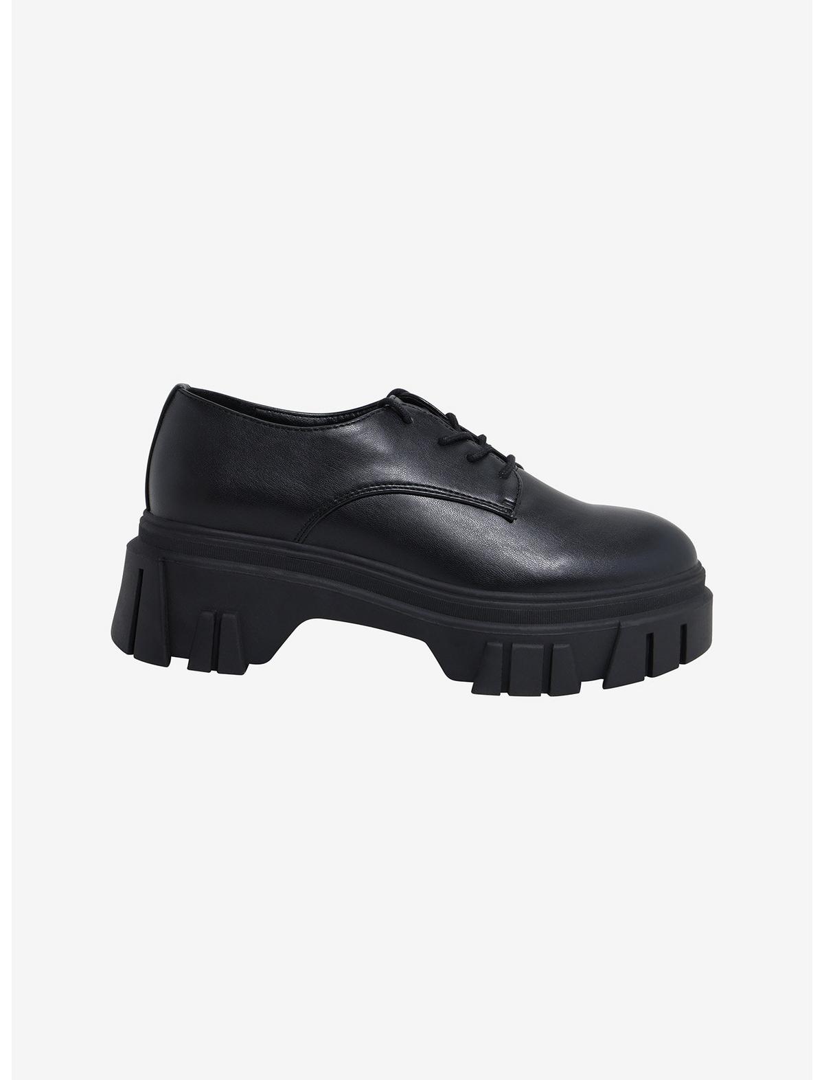 Chinese Laundry Black Jetsy Platform Loafers - US 1269