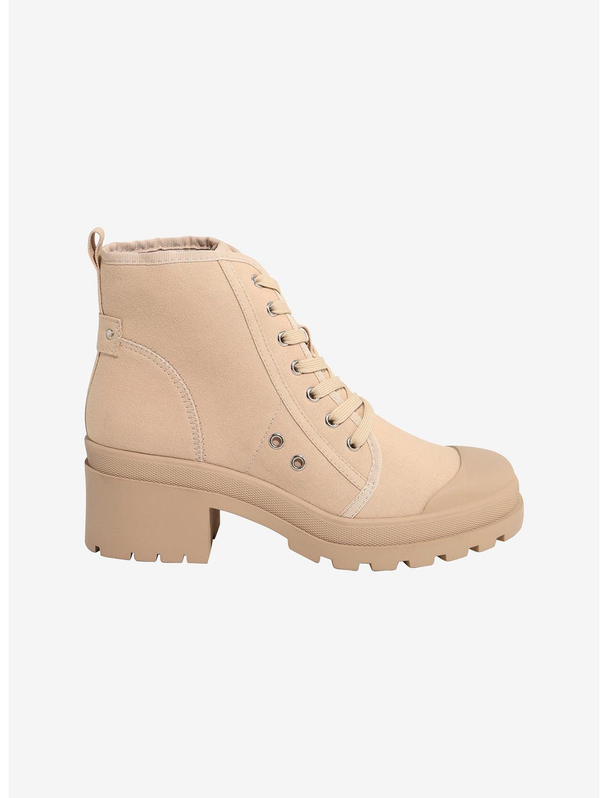Chinese Laundry Beige Lace-Up Heel Boots - US 2969