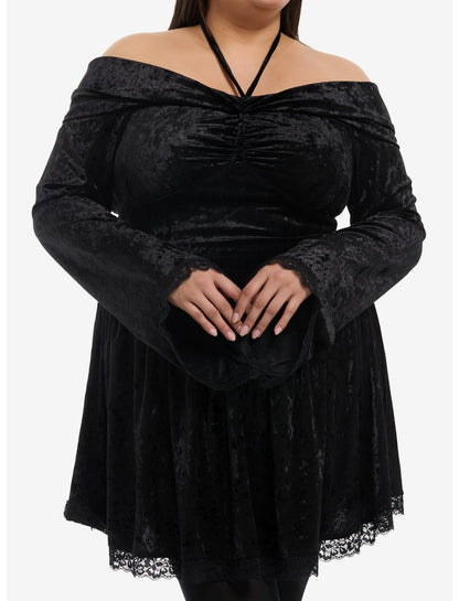 Cosmic Aura Black Velvet Halter Dress Plus Size - US 6772
