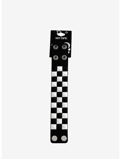 Black & White Pyramid Stud Bracelet - US 3884