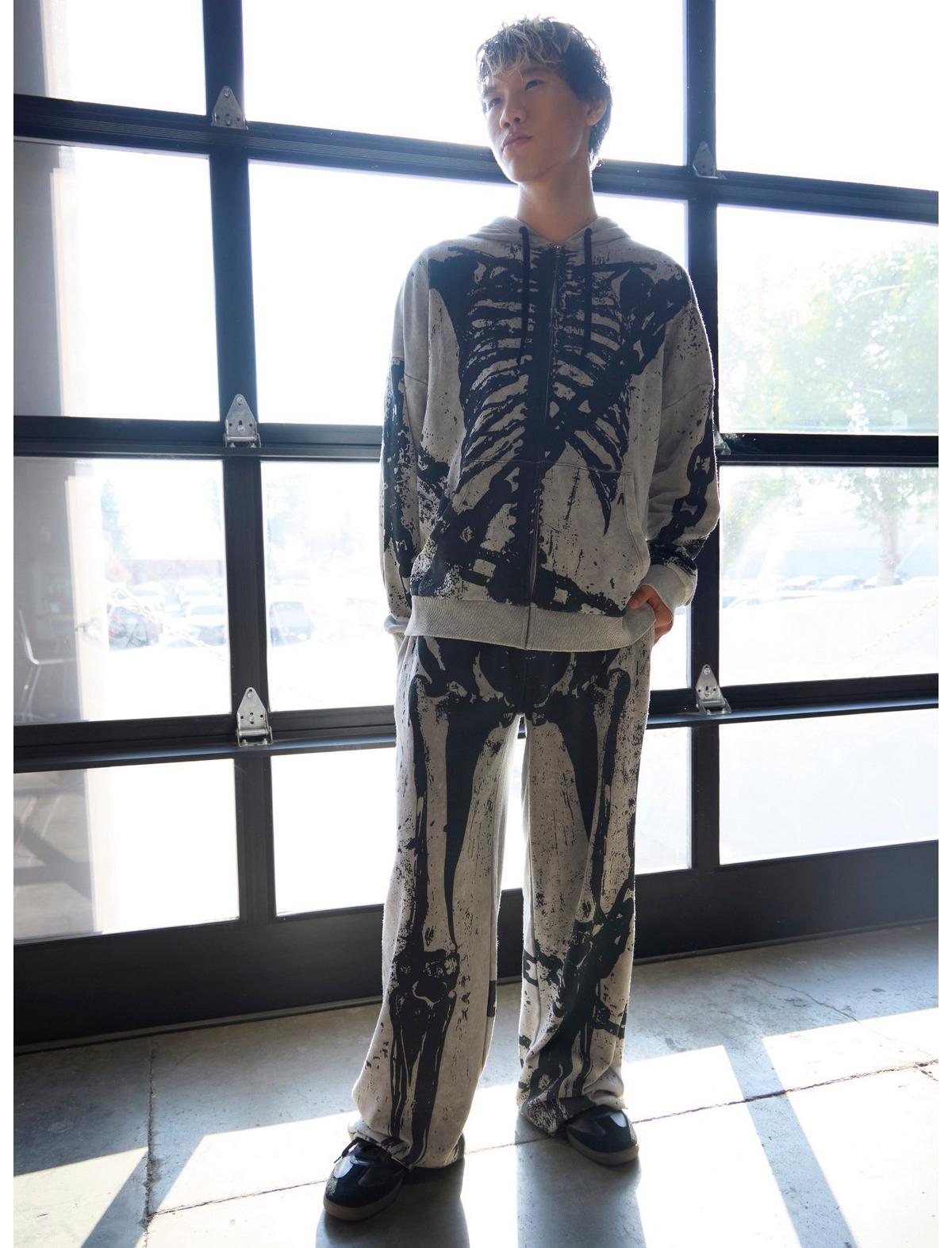 Chained Rib Cage Hoodie - US 0520
