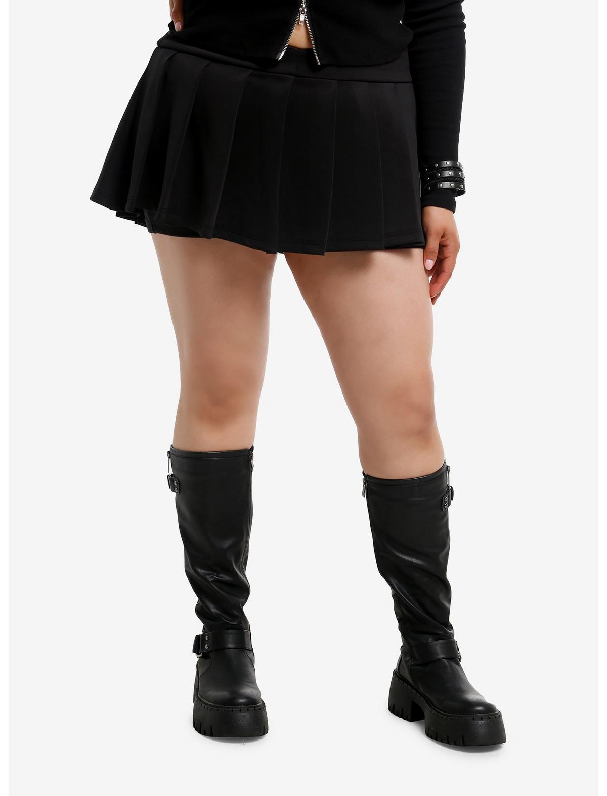 Black Pleated Skort Plus Size - US 6162