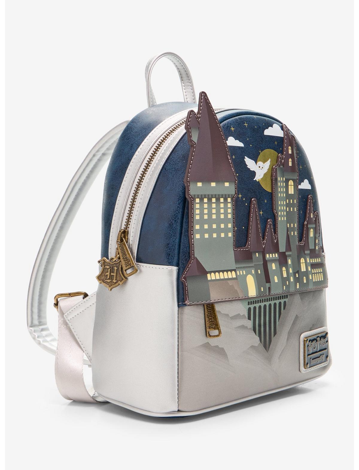 Loungefly Harry Potter Hogwarts Mini Backpack - US 3883