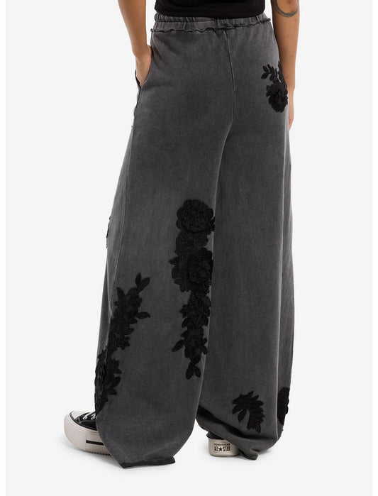 Black Rose Grey Dark Wash Sweatpants - US 4370