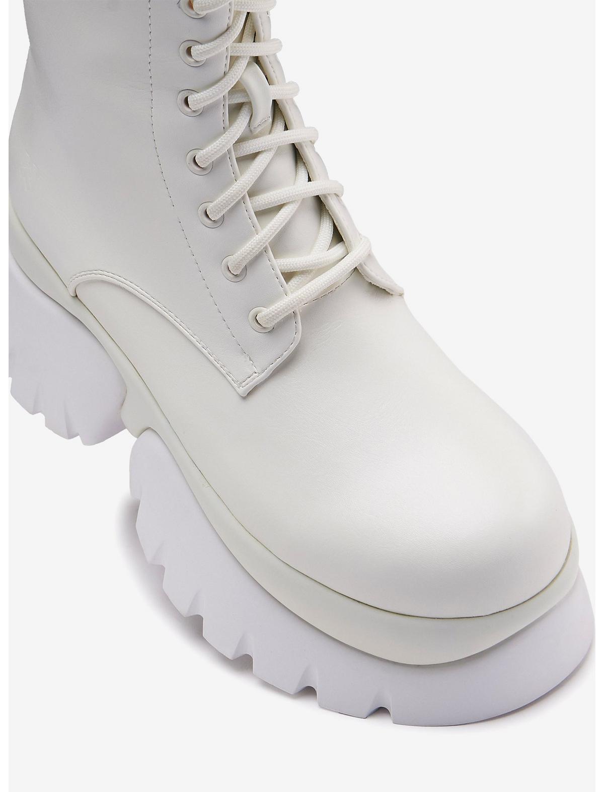 Koi White Rancor Platform Boots - US 3238