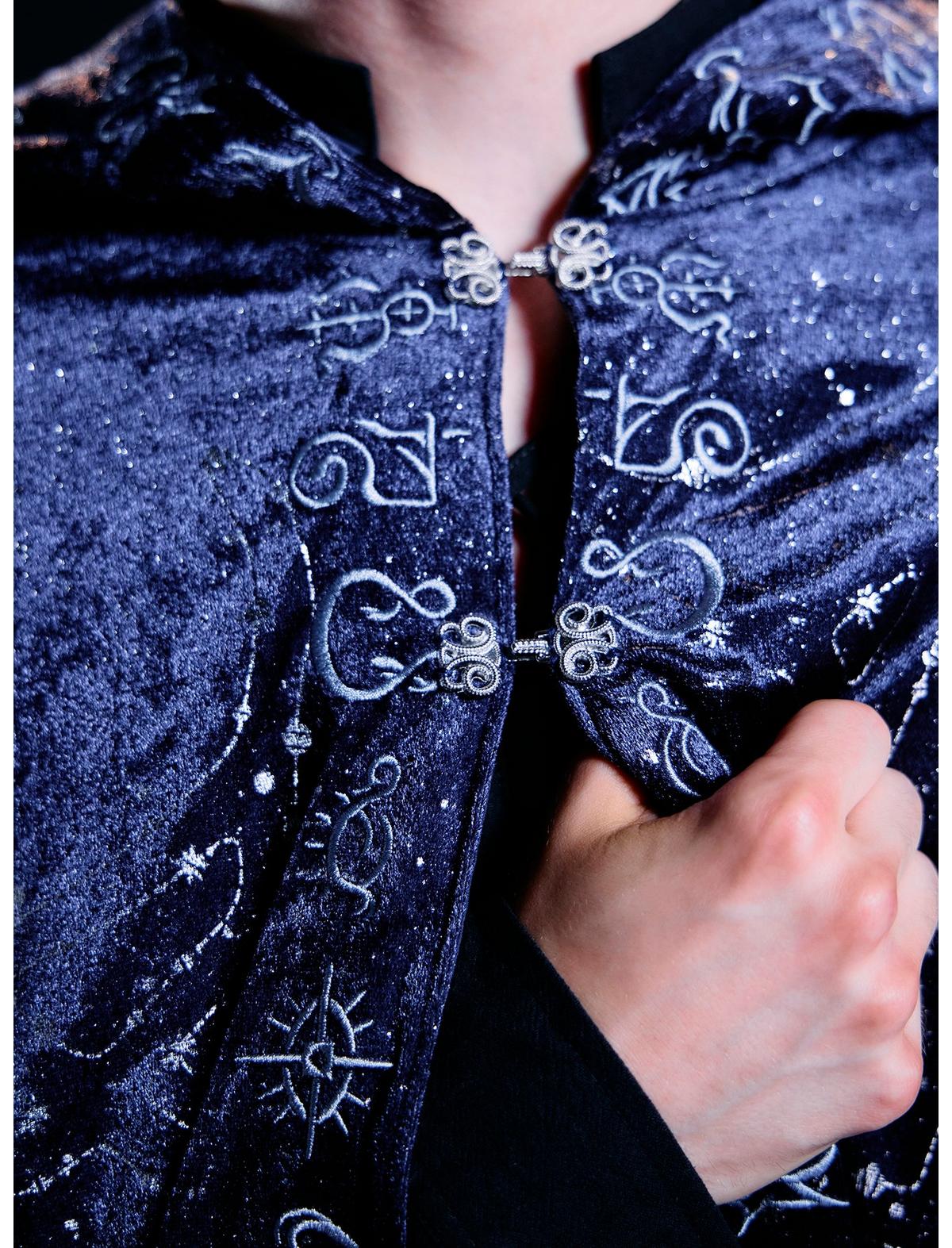 Dungeons & Dragons Wizard Velvet Cape - US 2449