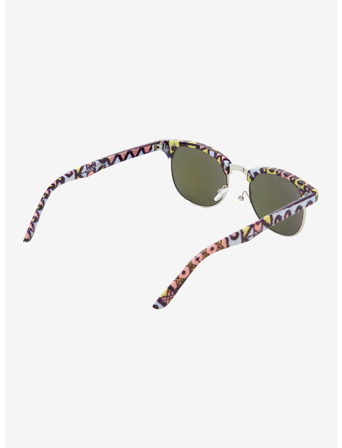 Kruz Geometric Pattern Sunglasses - US 8154