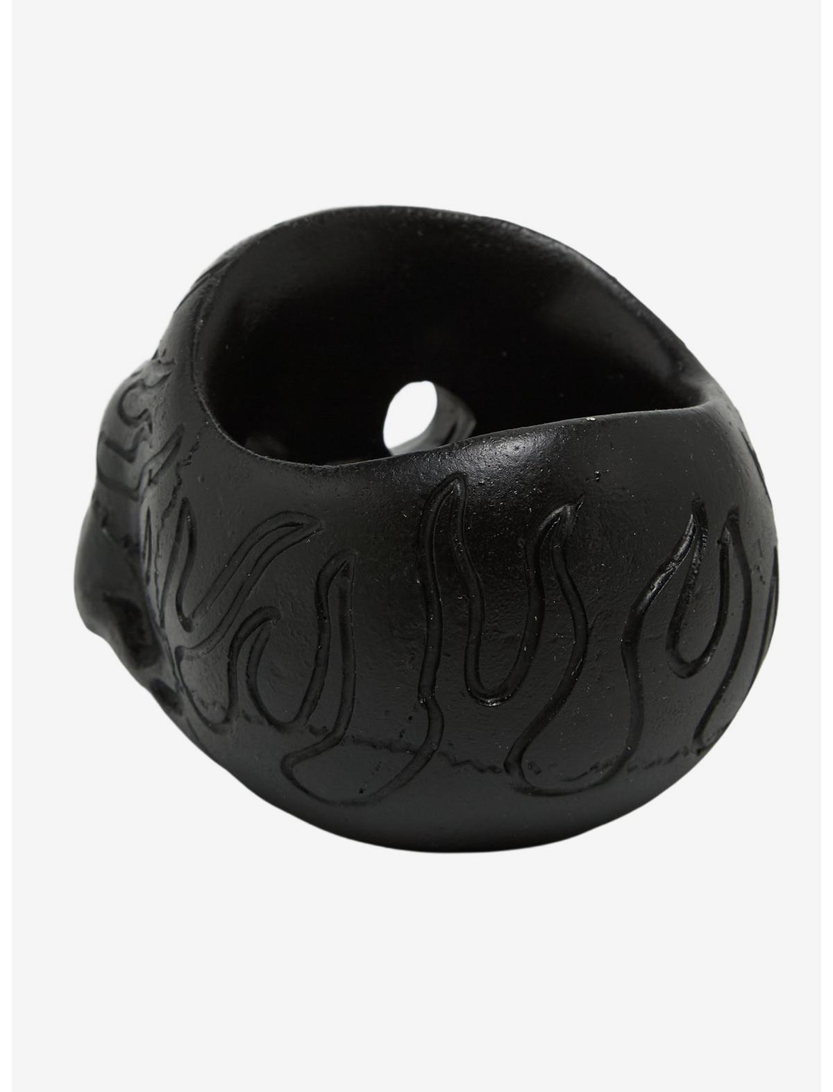 Black Skull Drip Candle Holder - US 3593