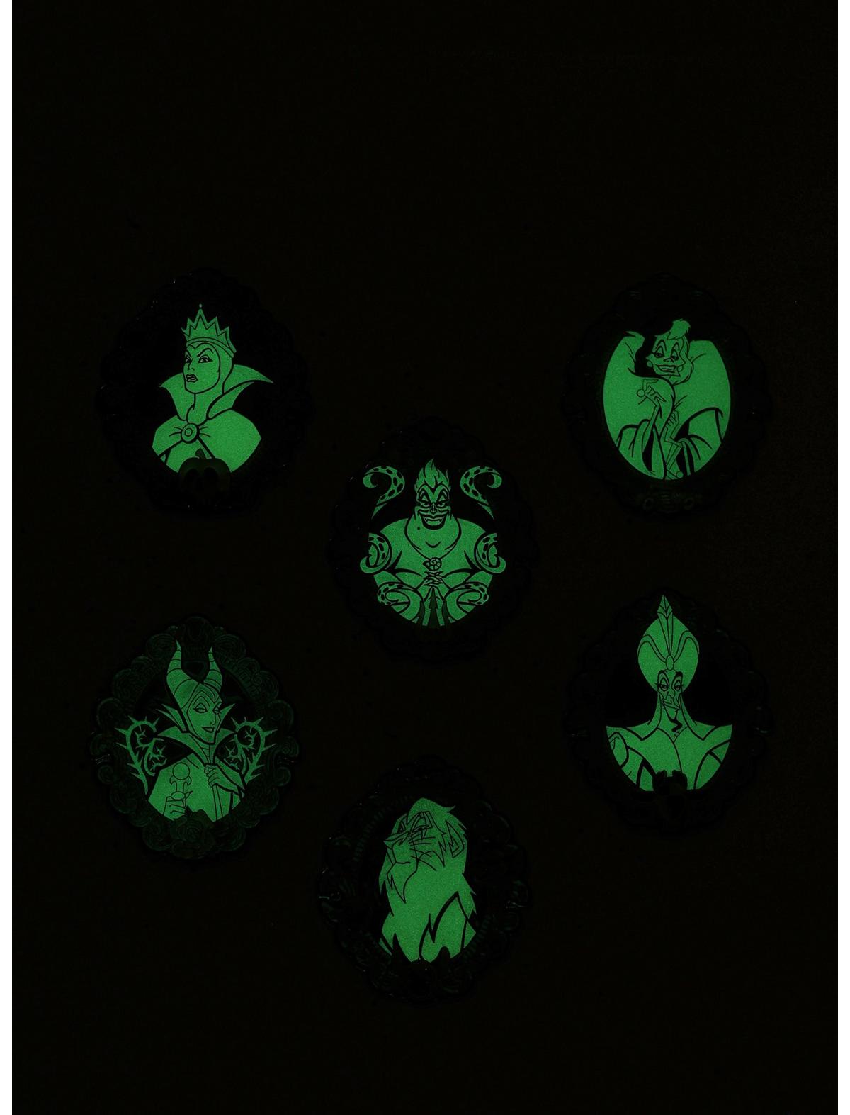 Loungefly Disney Villains Cameos Glow-in-the-Dark Blind Box Enamel Pin - US 4202