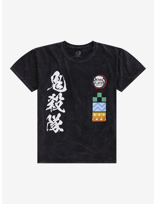 Demon Slayer: Kimetsu No Yaiba Group Mineral Wash T-Shirt - US 0574