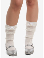 Cream Ruffle Lace Crew Socks - US 7625