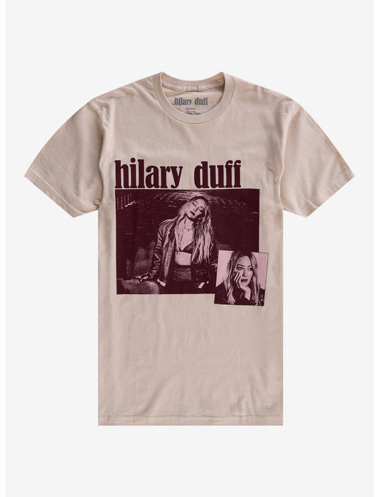 Hilary Duff Photos T-Shirt - US 7159