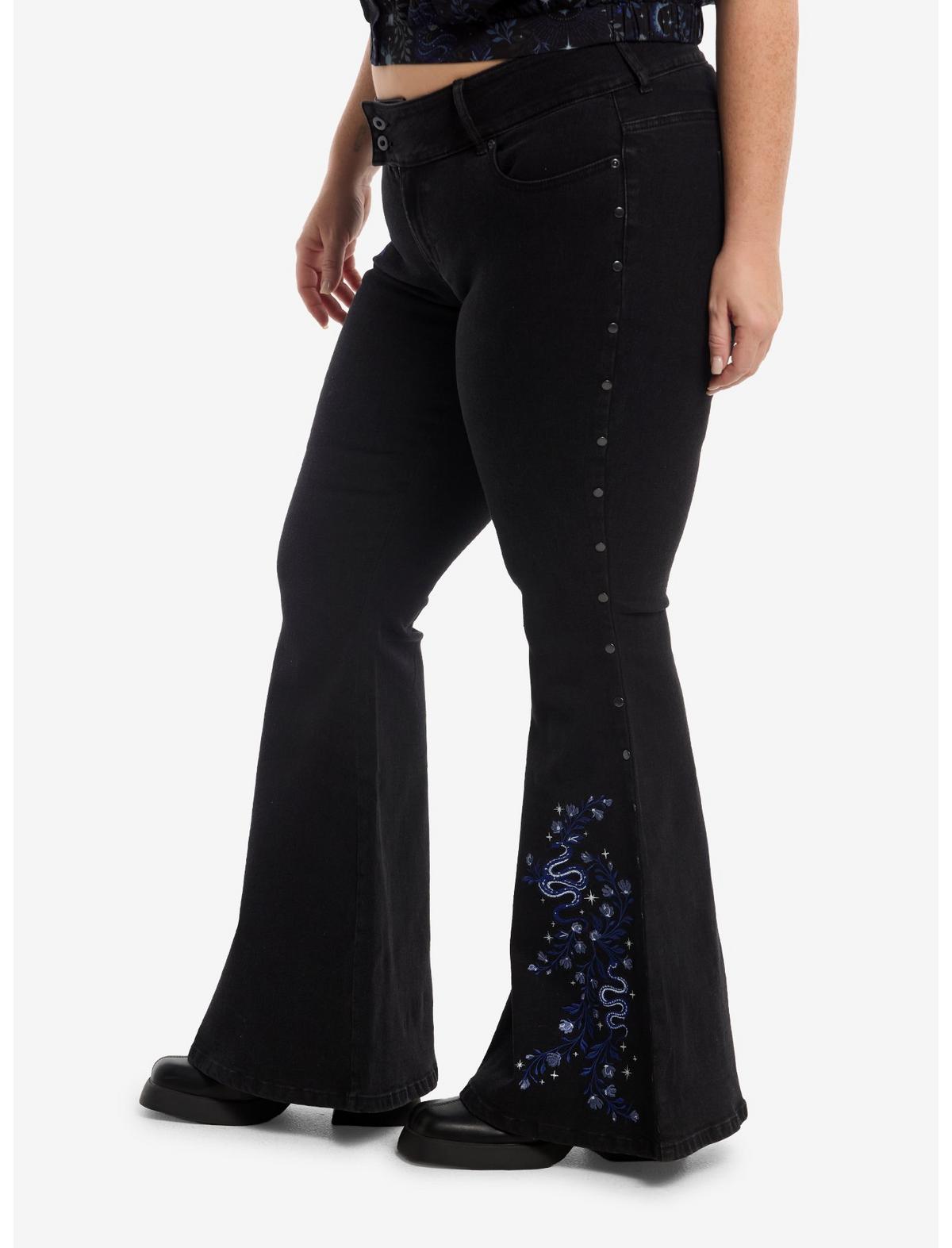 Cosmic Aura Celestial Snake Flare Jeans Plus Size - US 2148
